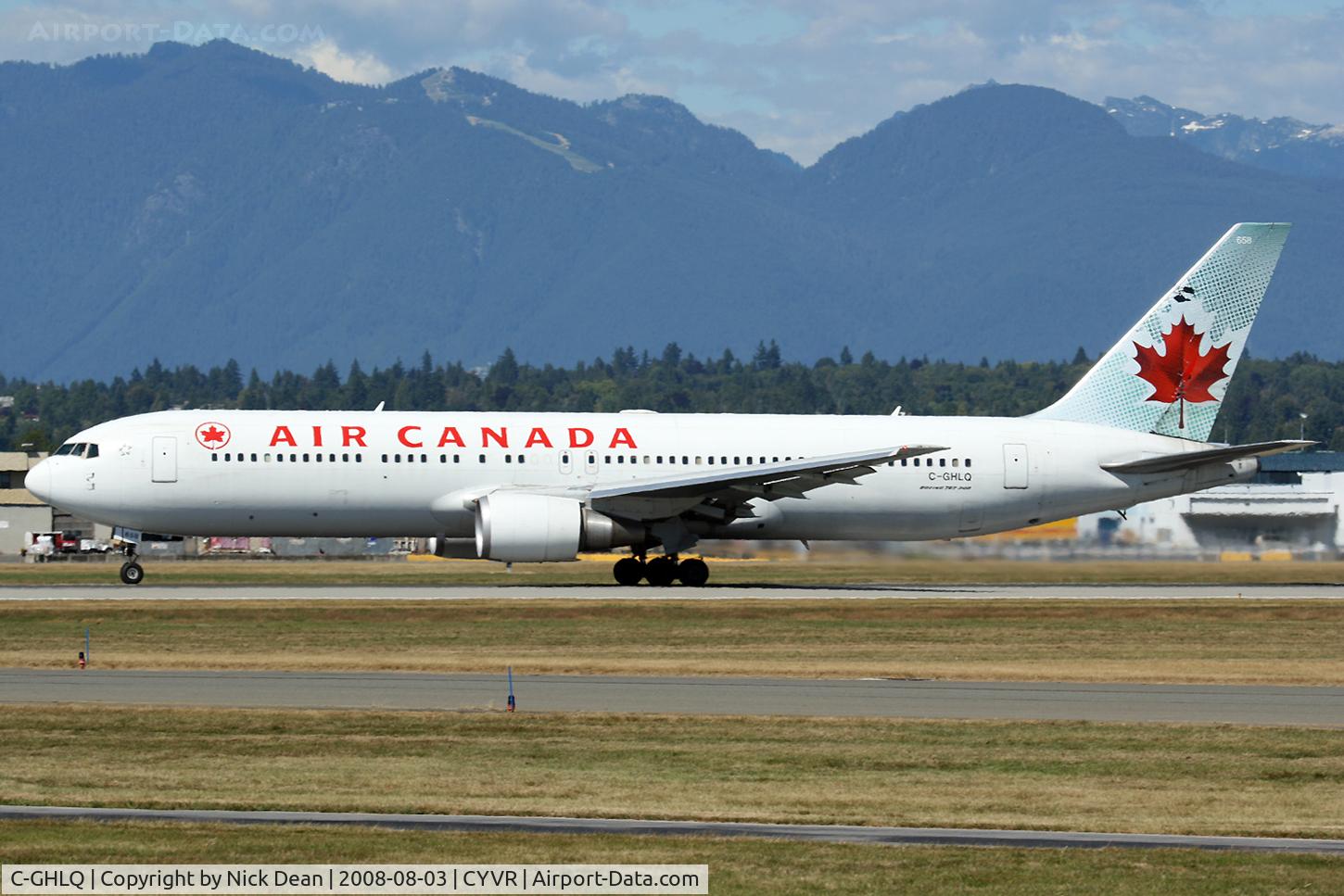 C-GHLQ, 2001 Boeing 767-333/ER C/N 30846, /