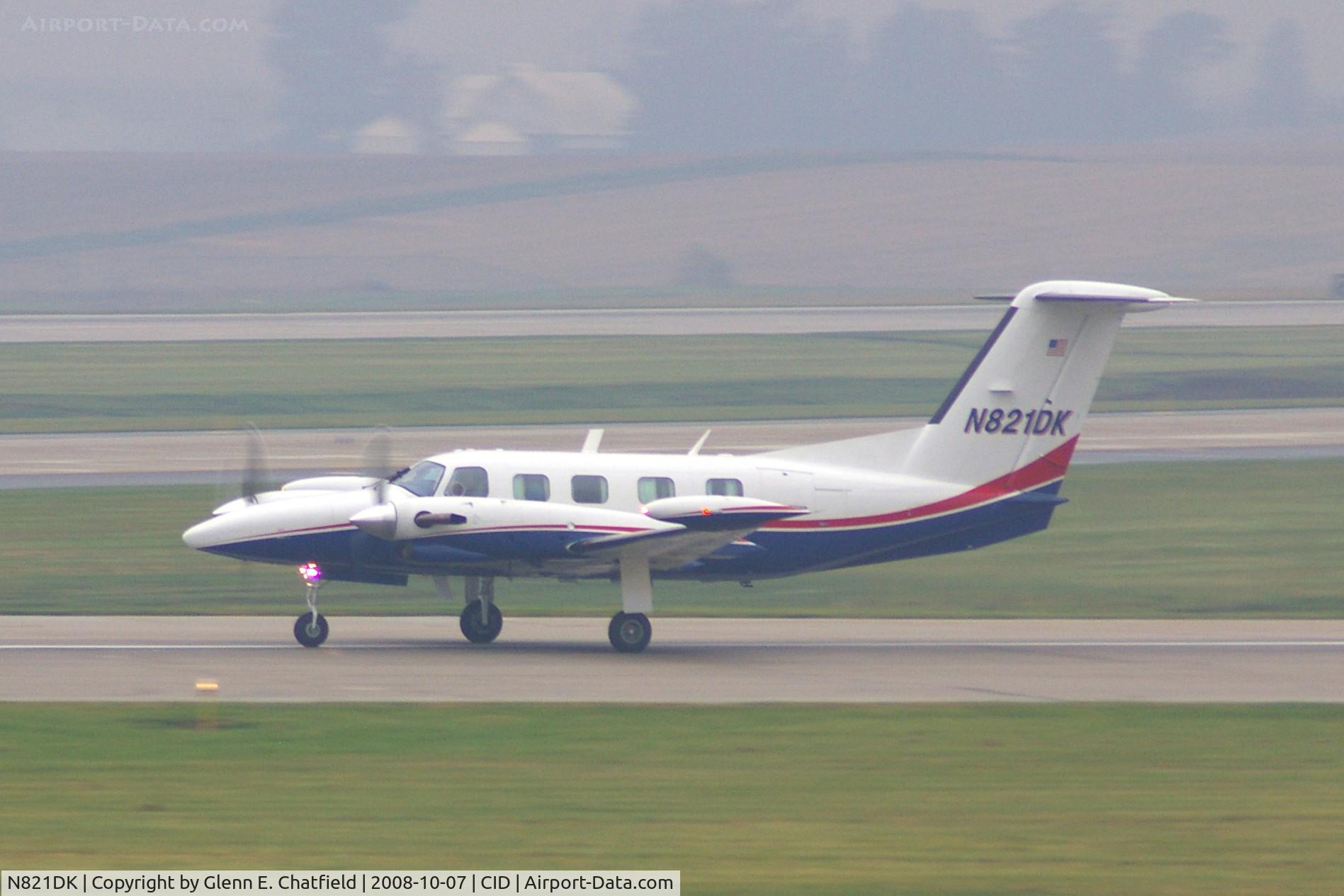 N821DK, 1981 Piper PA-42 C/N 42-8001061, Departing Runway 13, foggy morning