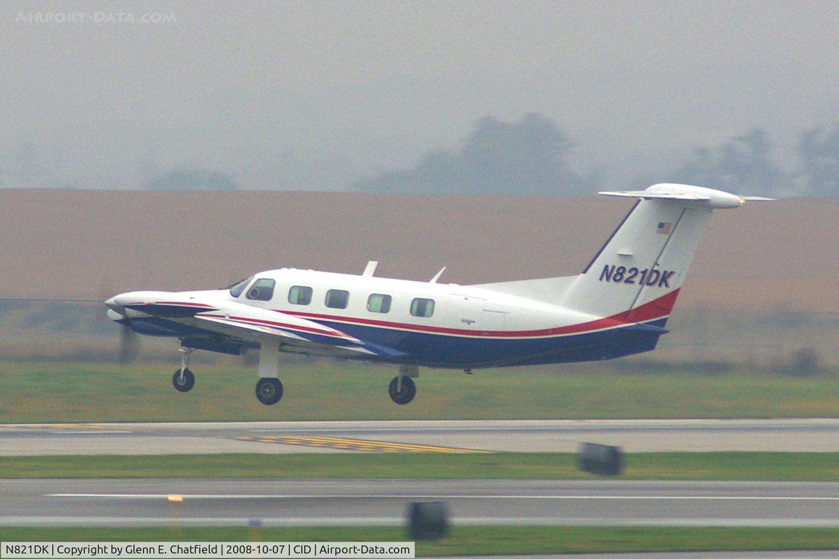 N821DK, 1981 Piper PA-42 C/N 42-8001061, Departing Runway 13, foggy morning