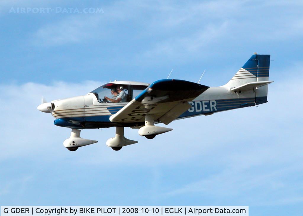 G-GDER, 1989 Robin R-1180TD Aiglon C/N 280, LATE AFTERNOON APPROACH TO RUNWAY 25 INTO THE SUN