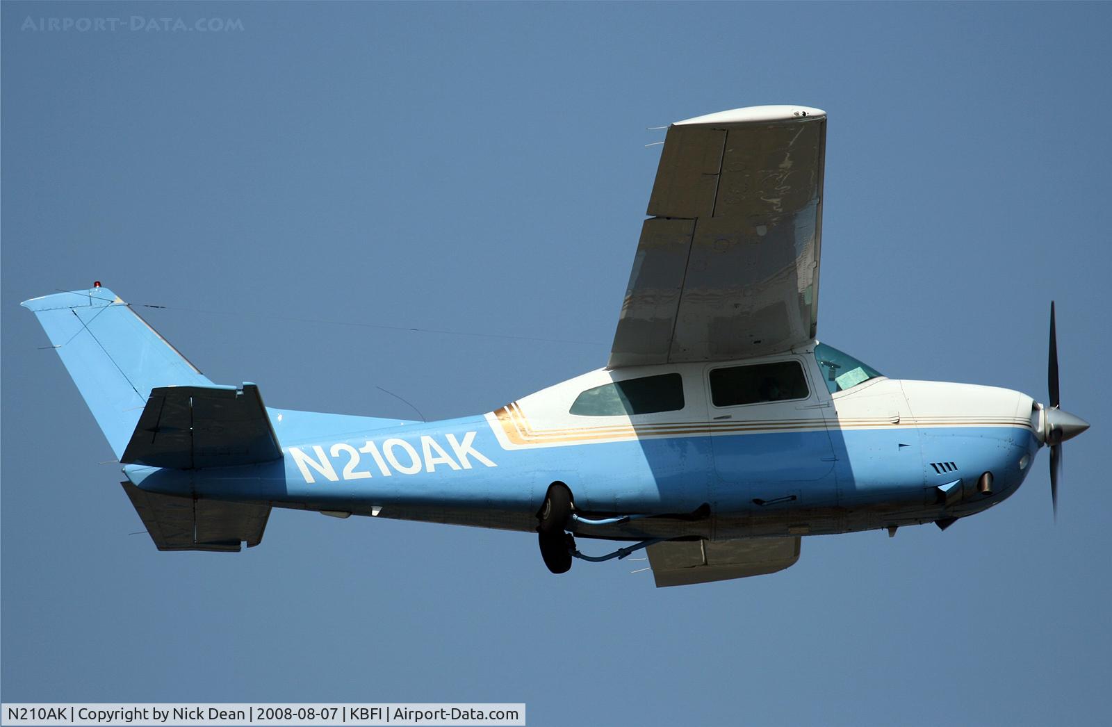 N210AK, Cessna 210 C/N 21061627, /