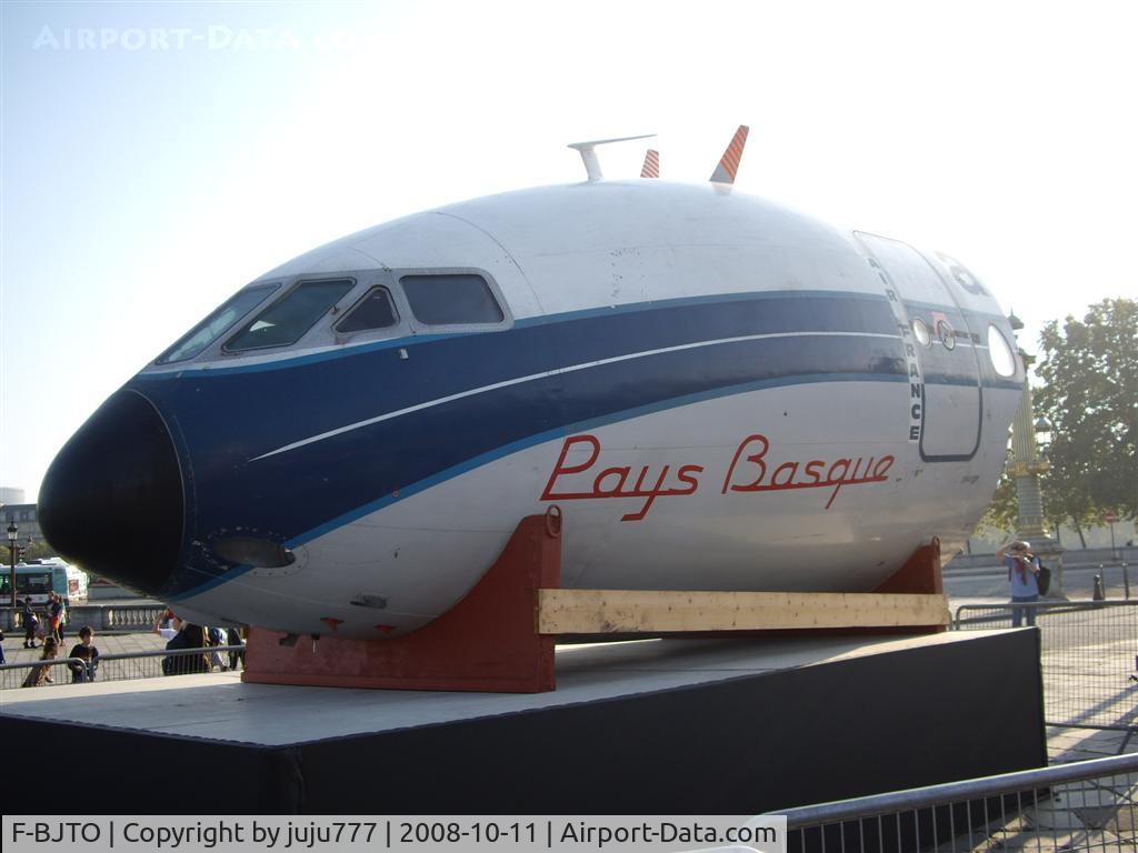 F-BJTO, 1963 Sud Aviation SE-210 Caravelle III C/N 148, on display at champs-Elysées for 100 years of GIFAS