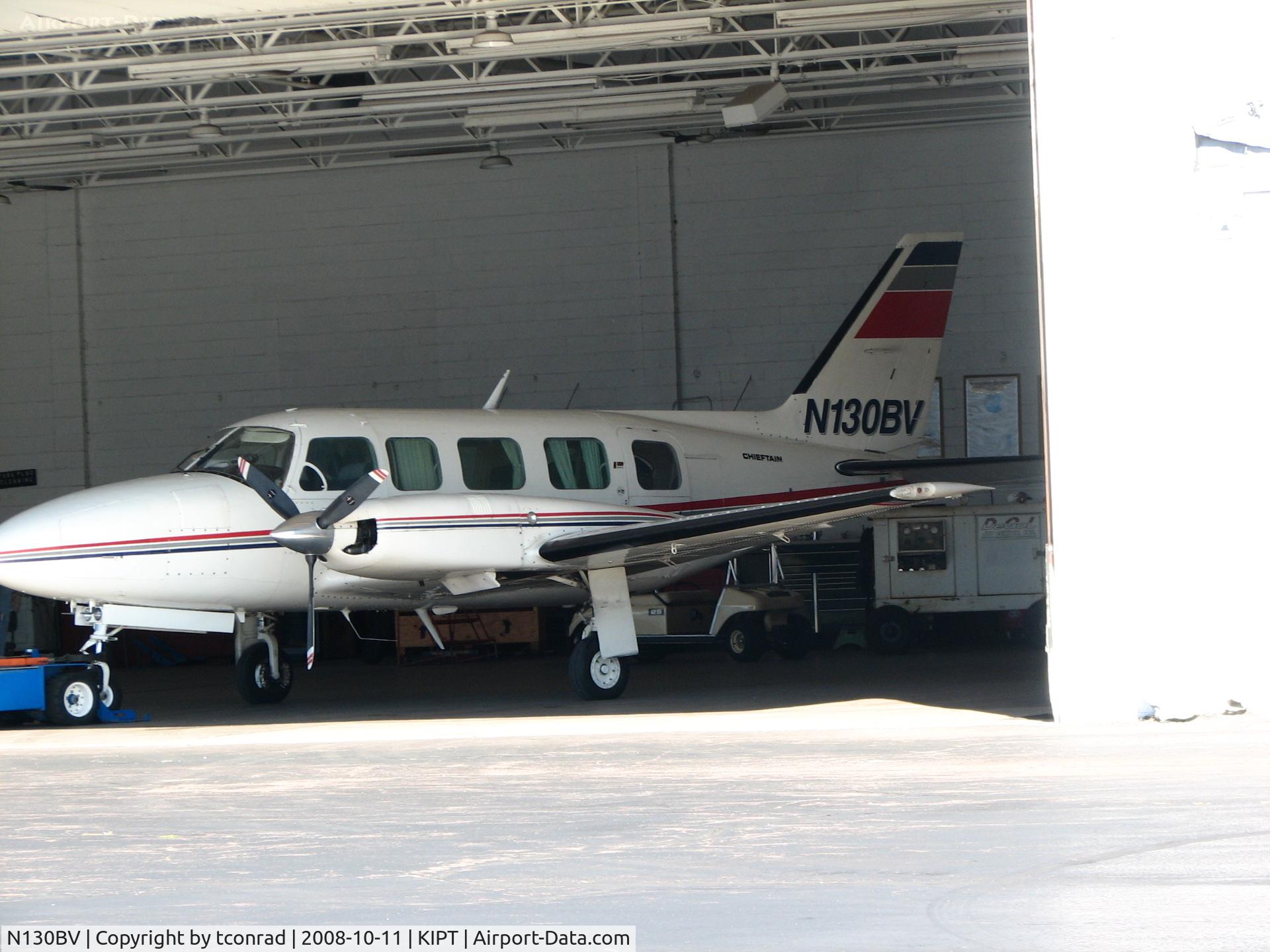 N130BV, Piper PA-31-350 Chieftain C/N 31-7952216, at Williamsport