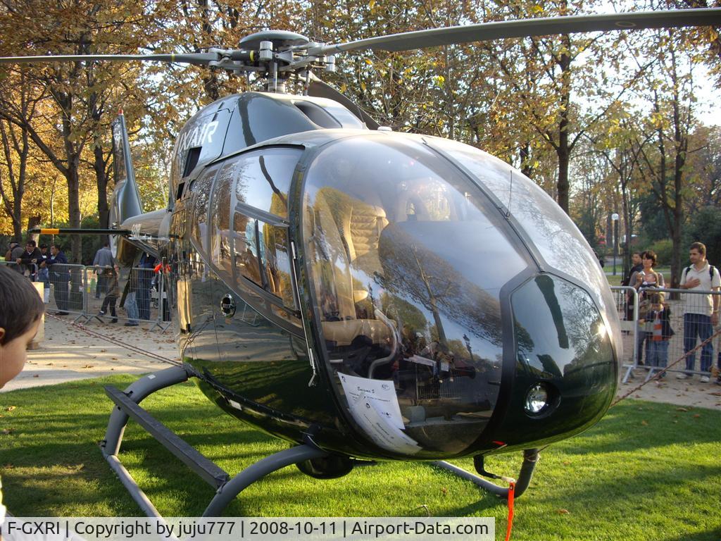 F-GXRI, 2007 Eurocopter EC-120B Colibri C/N 1482, on display at champs-Elysées for 100 years of GIFAS