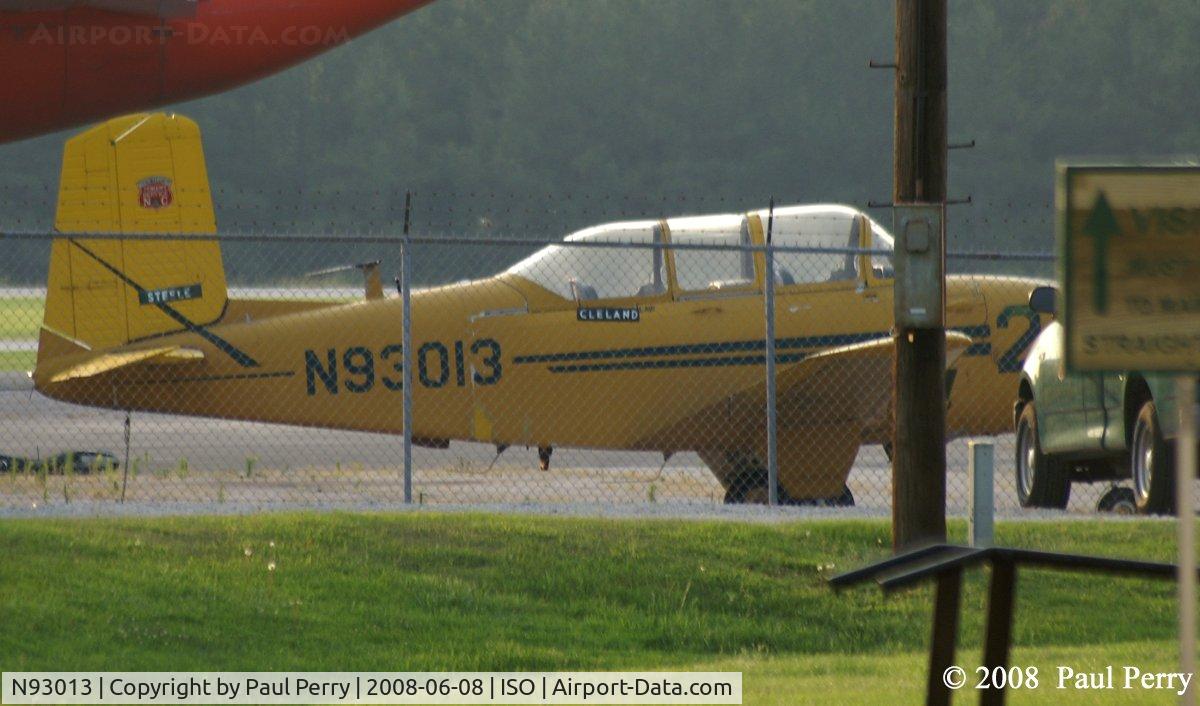 N93013, 1955 Beech D-45 (T-34B) Mentor C/N BG-85, Green Two Four enjoying her break
