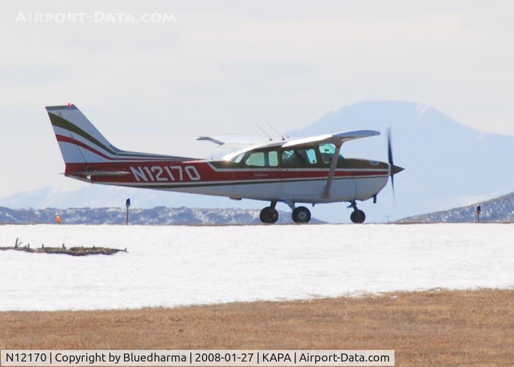 N12170, 1973 Cessna 172M C/N 17261857, Position and Hold for 17L.