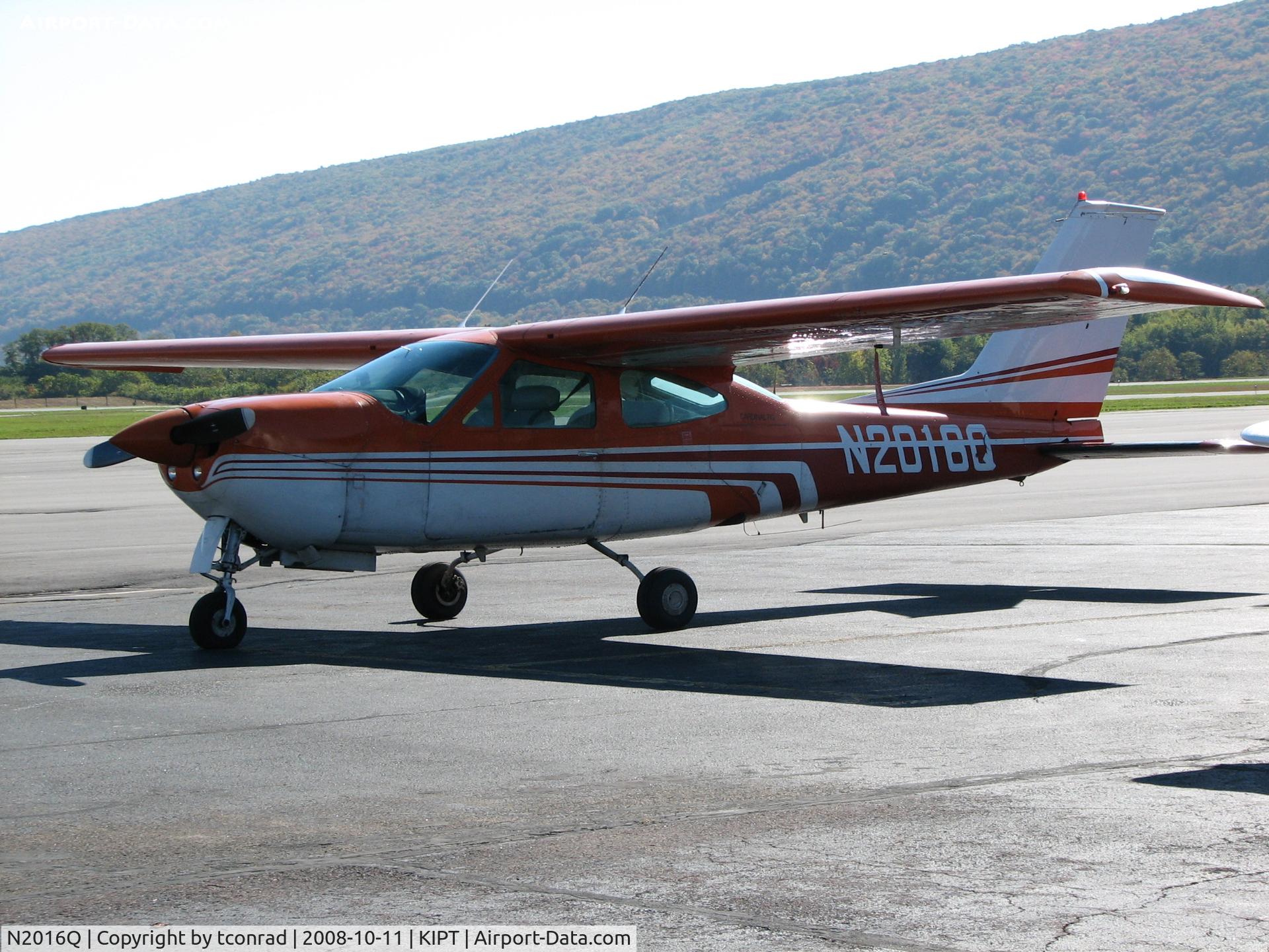 N2016Q, 1973 Cessna 177RG Cardinal C/N 177RG0416, at Williamsport