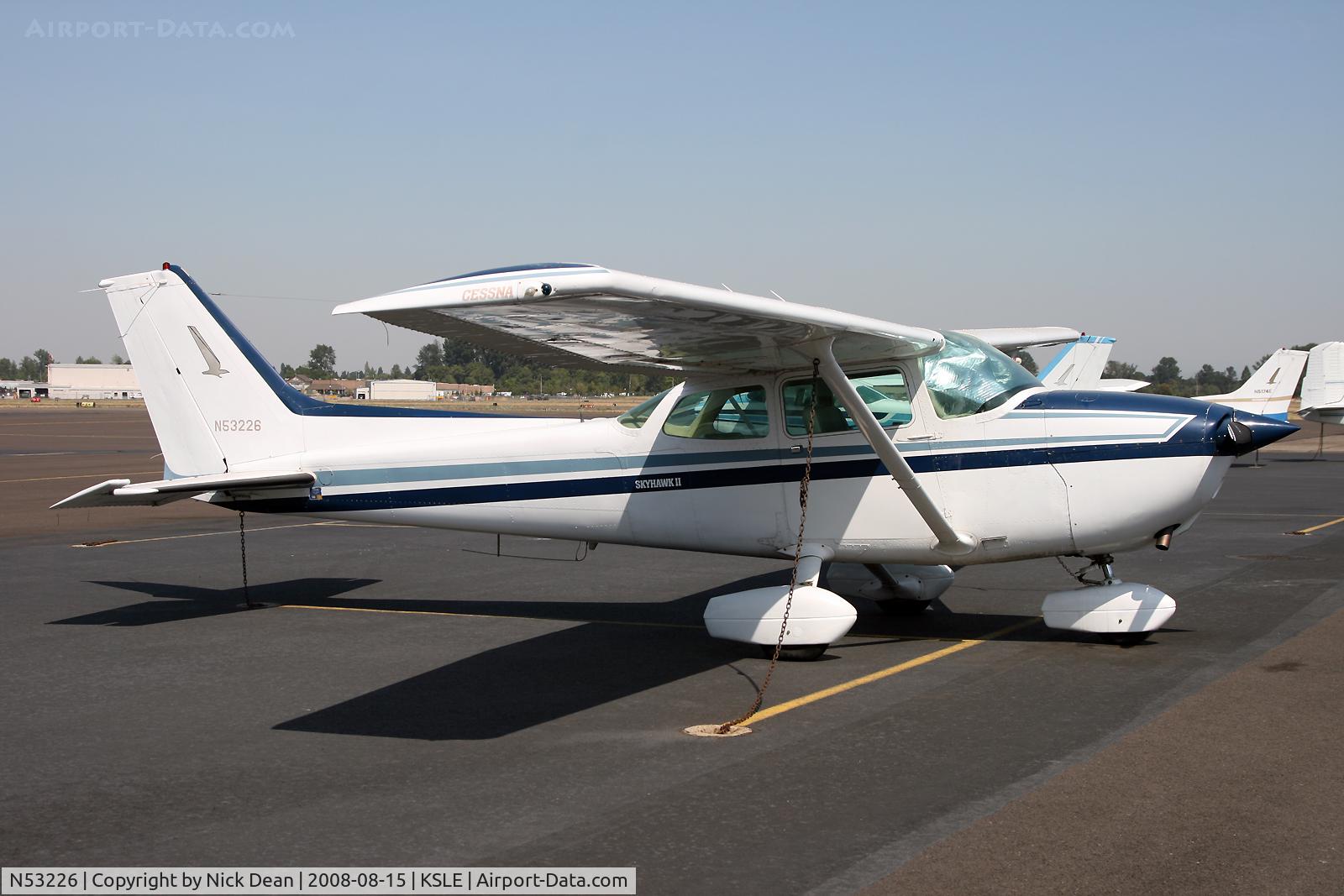 N53226, 1981 Cessna 172P C/N 17274705, /