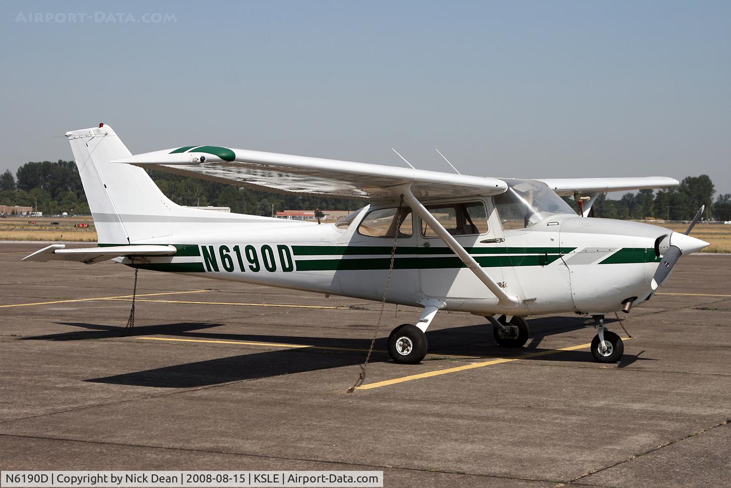 N6190D, 1979 Cessna 172N C/N 17272623, /