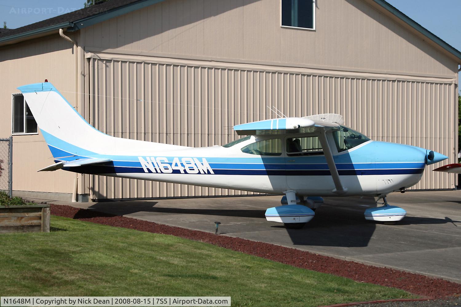 N1648M, 1975 Cessna 182P Skylane C/N 18264401, /