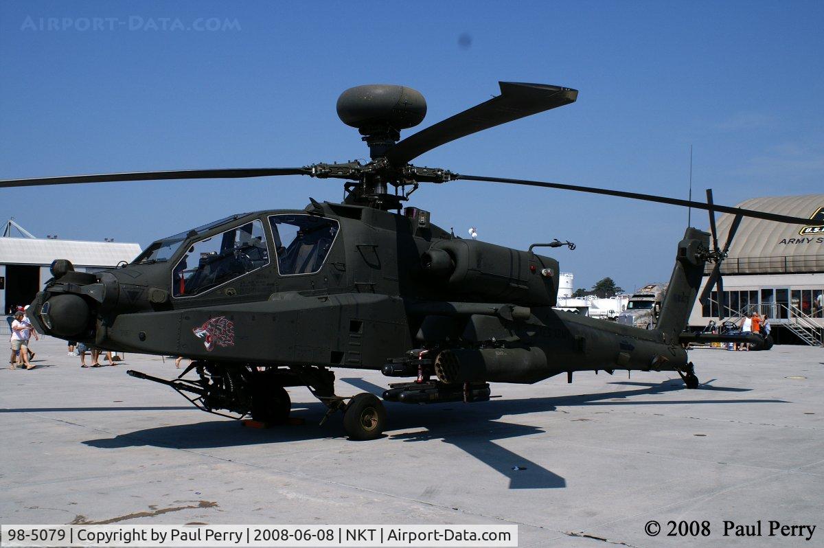 98-5079, Boeing AH-64D Longbow Apache C/N PVD079, No crowd this time