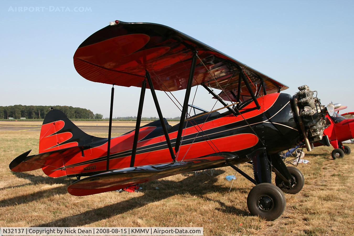 N32137, 1941 Waco UPF-7 C/N 5769, /
