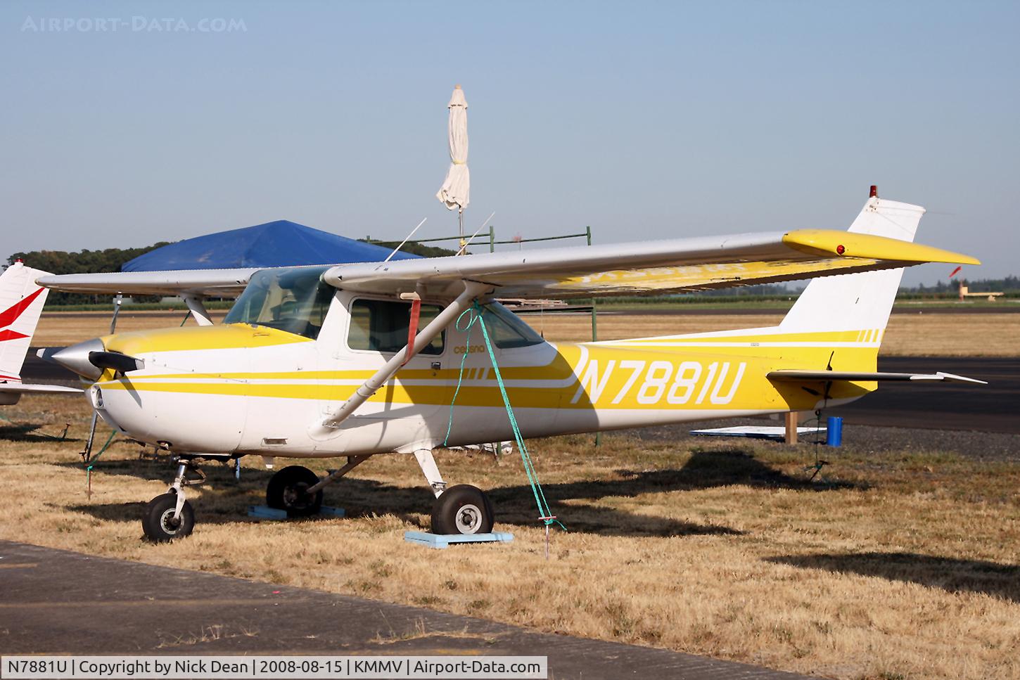 N7881U, 1976 Cessna 150M C/N 15077854, /