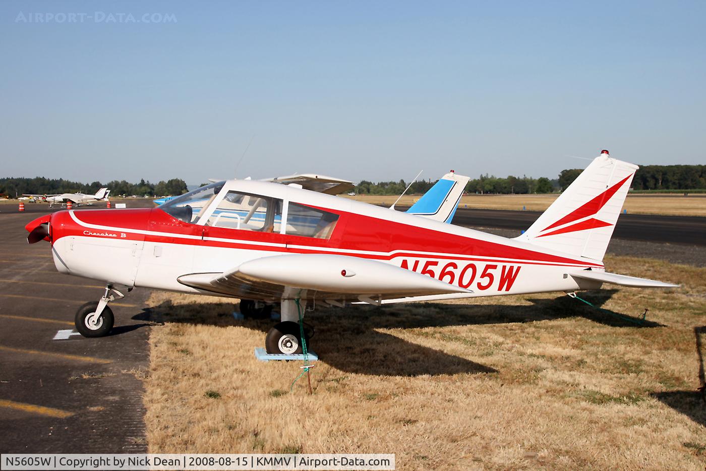 N5605W, Piper PA-28-160 Cherokee C/N 28742, /