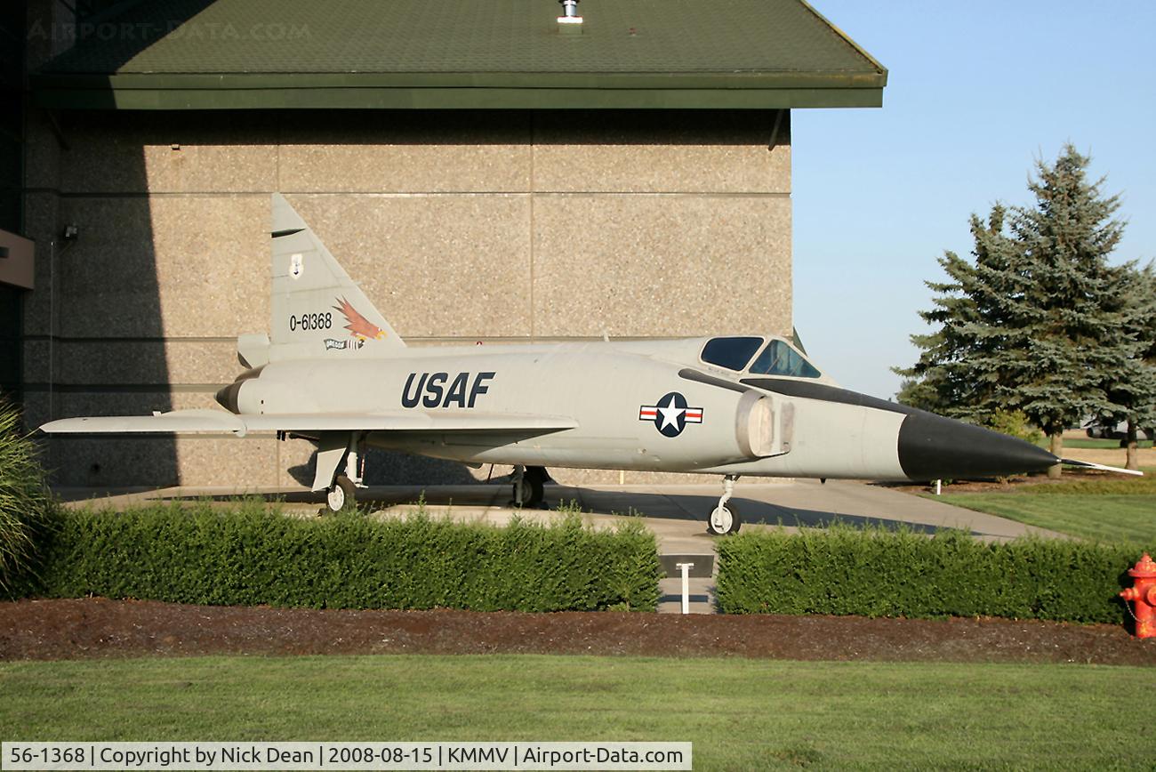 56-1368, 1956 Convair F102 Delta Dagger C/N 8-10-585, /