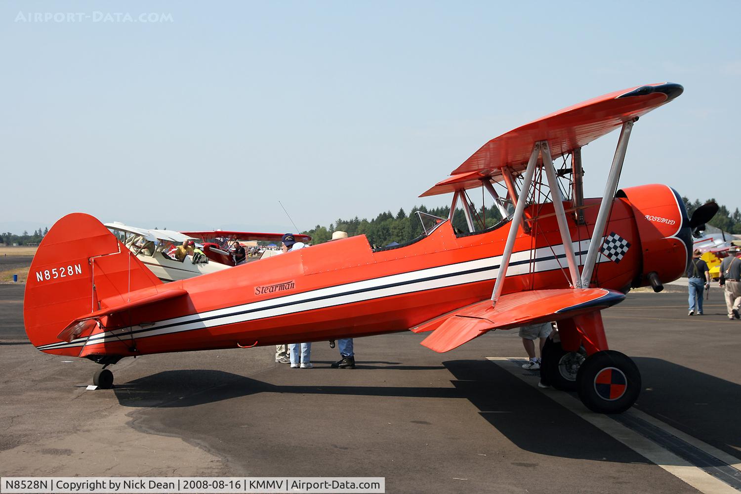 N8528N, 1942 Boeing E75 C/N 75-5045, /