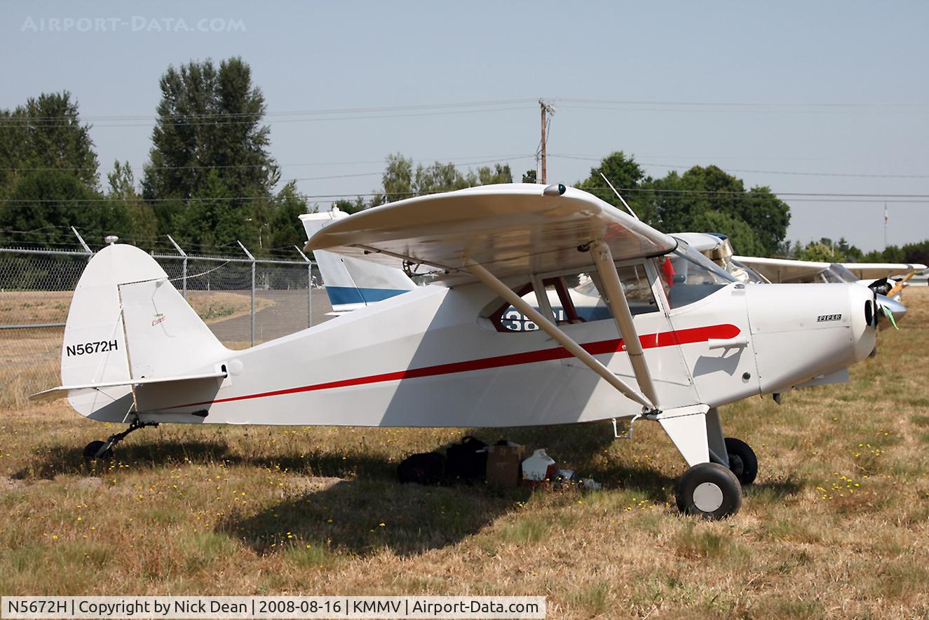 N5672H, 1949 Piper PA-16 Clipper C/N 16-283, /