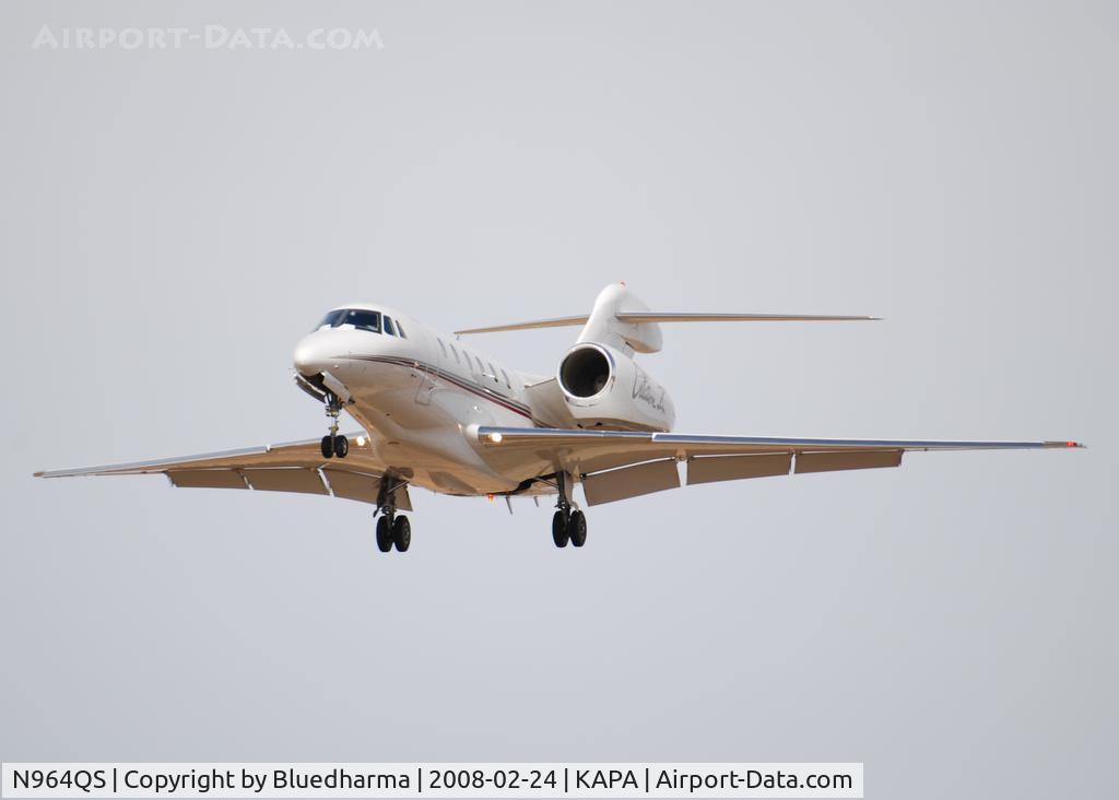 N964QS, 2001 Cessna 750 Citation X C/N 750-0164, On approach to 17L.