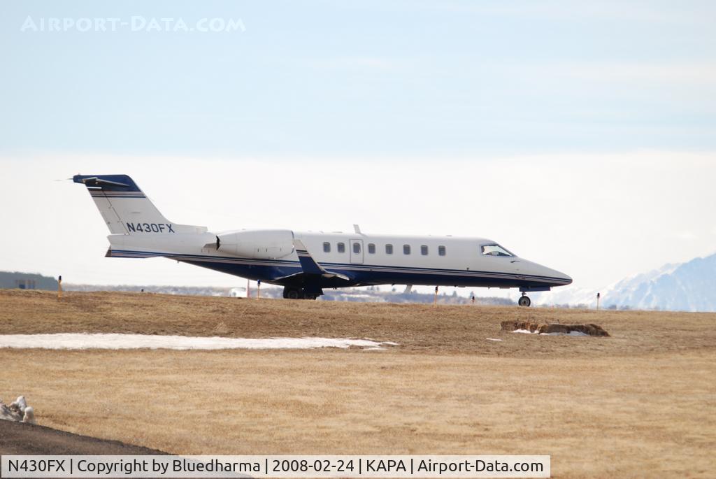 N430FX, 2001 Learjet 45 C/N 166, Position and hold for 17L.