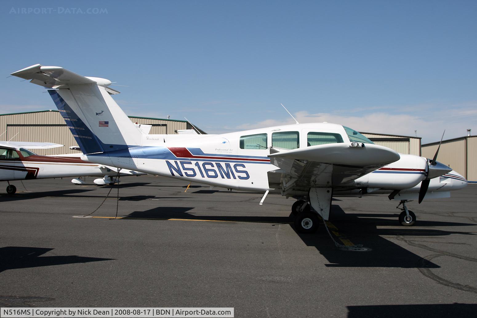 N516MS, 1979 Beech 76 Duchess C/N ME-166, /