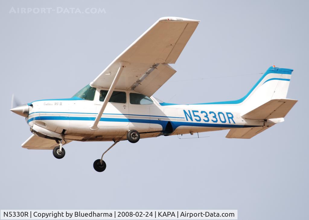 N5330R, 1979 Cessna 172RG Cutlass RG C/N 172RG0054, On final approach to 17L.