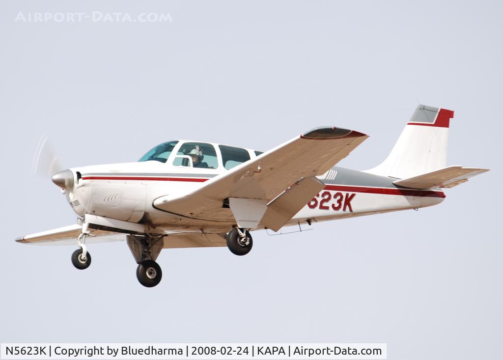 N5623K, 1964 Beech 35-B33 Debonair C/N CD-748, On final approach for 17L.