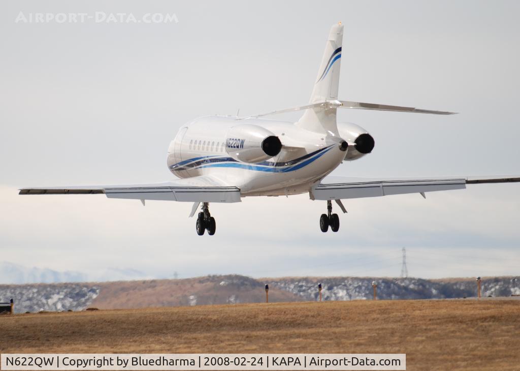 N622QW, 2001 Dassault Falcon 2000 C/N 134, On final approach for 17L.