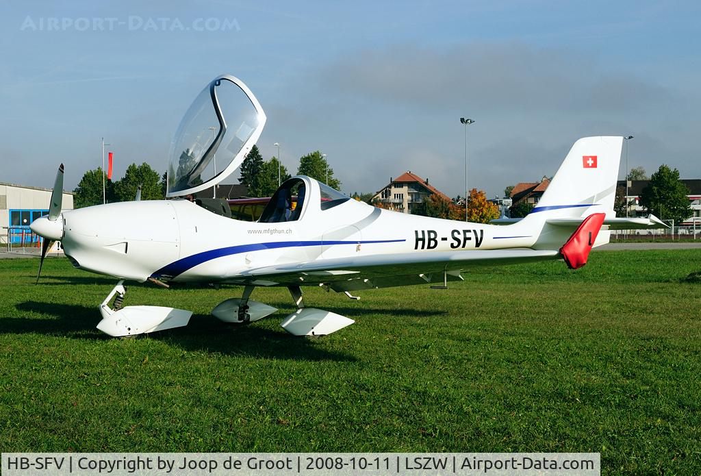 HB-SFV, 2006 Aquila A210 (AT01) C/N AT01-151, Seen at its home base Thun.