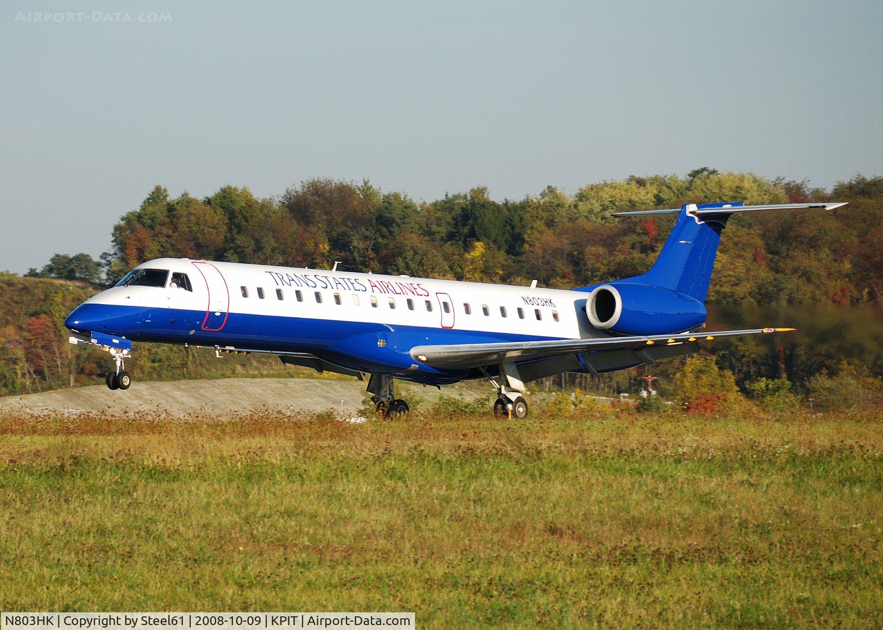 N803HK, 1998 Embraer EMB-145EP (ERJ-145EP) C/N 145077, Landing on Runway 32