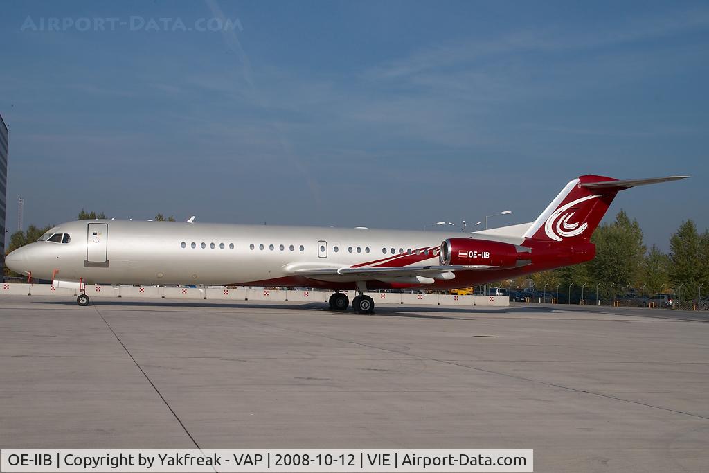 OE-IIB, 1992 Fokker 100 (F-28-0100) C/N 11403, Mjet Fokker 100