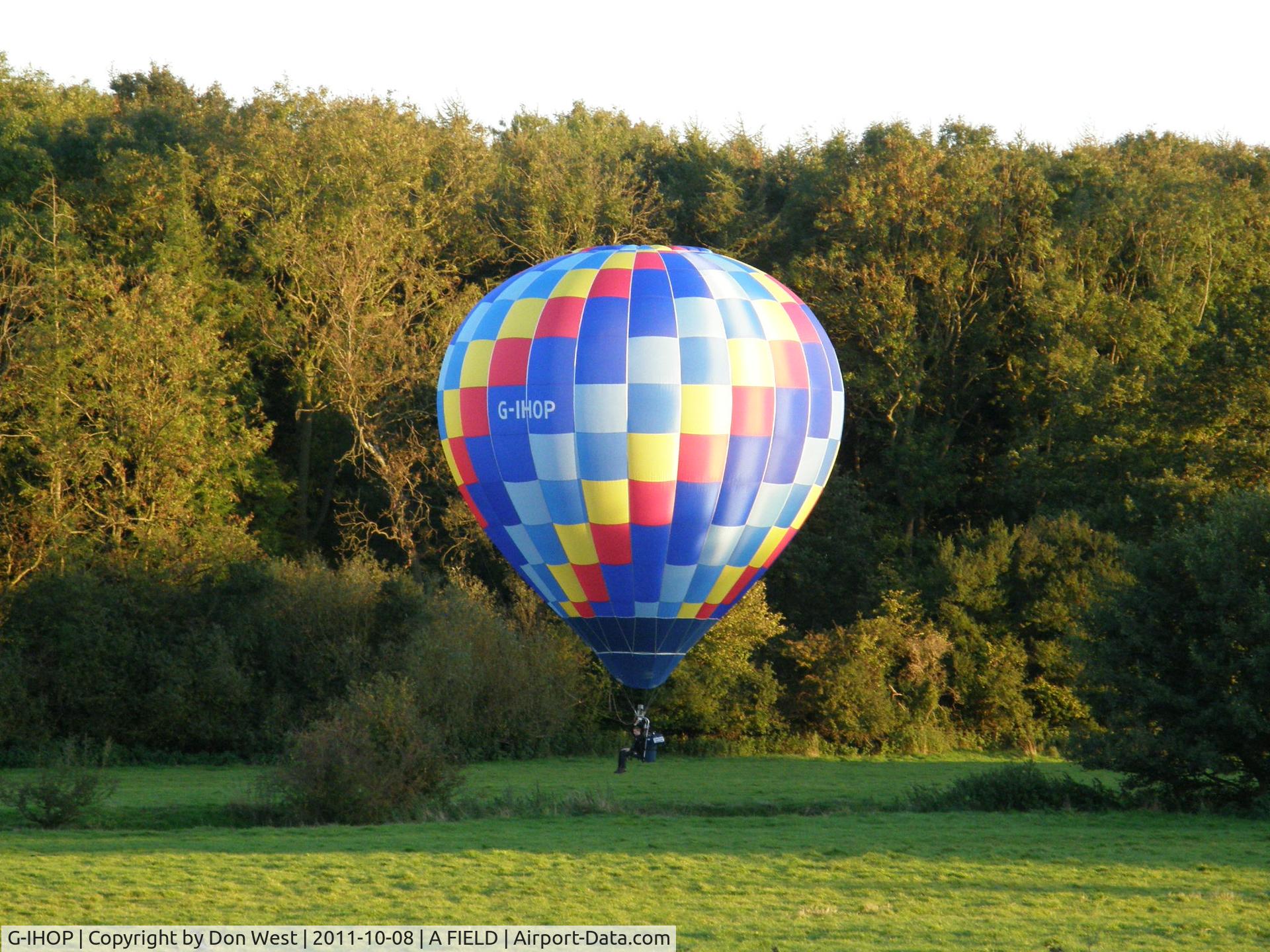 G-IHOP, 2005 Cameron Balloons Z-31 C/N 10782, Just hopping along