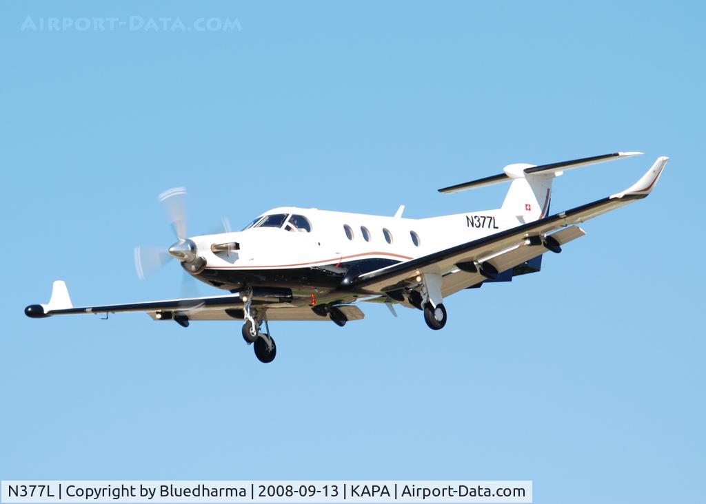N377L, 2000 Pilatus PC-12/45 C/N 346, On Final approach to 17L.