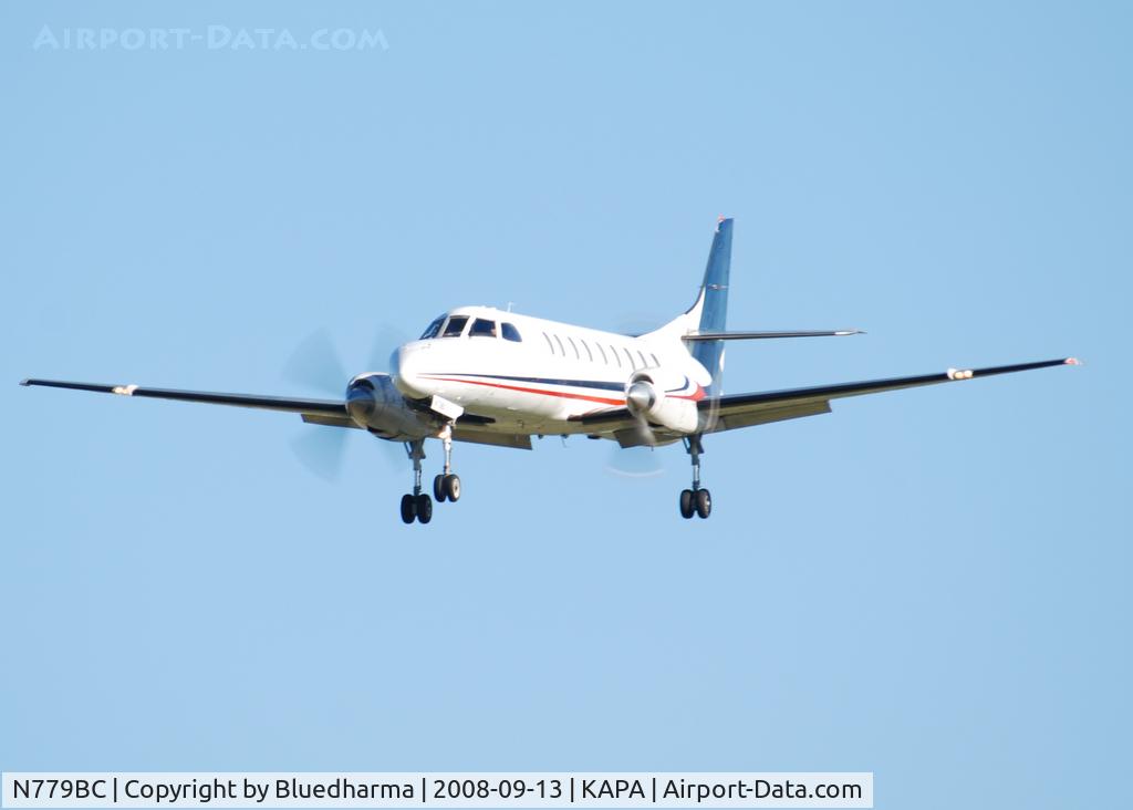 N779BC, 1991 Fairchild SA-227BC Metro III C/N BC-779B, On Final approach to 17L.