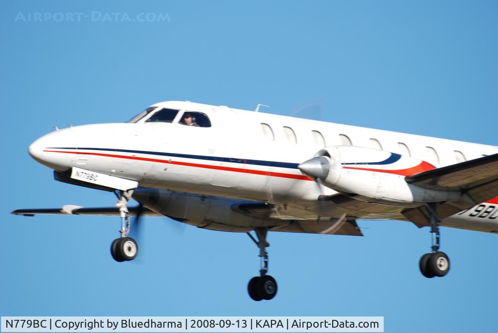 N779BC, 1991 Fairchild SA-227BC Metro III C/N BC-779B, On Final approach to 17L.