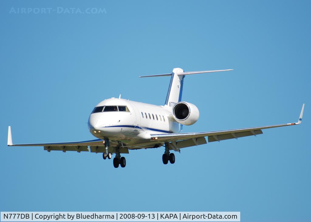N777DB, 2001 Bombardier Challenger 604 (CL-600-2B16) C/N 5502, On approach to 17L.