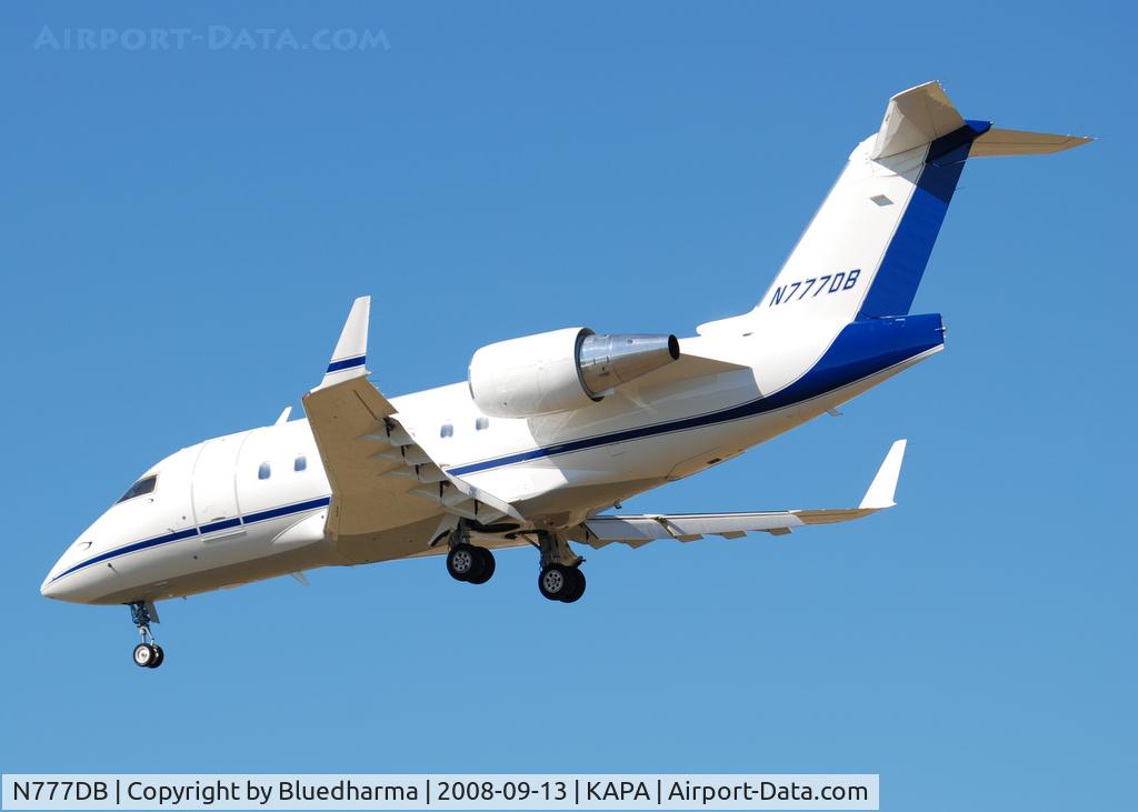 N777DB, 2001 Bombardier Challenger 604 (CL-600-2B16) C/N 5502, On approach to 17L.