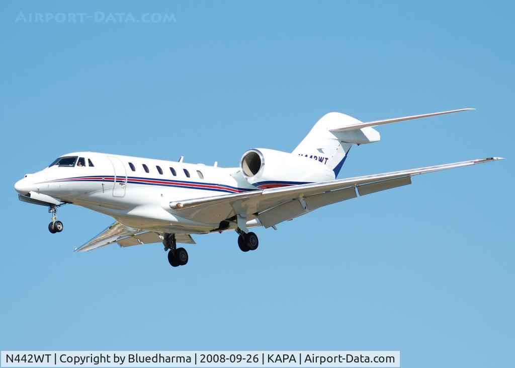 N442WT, 2004 Cessna 750 Citation X Citation X C/N 750-0233, On final approach to 17L.