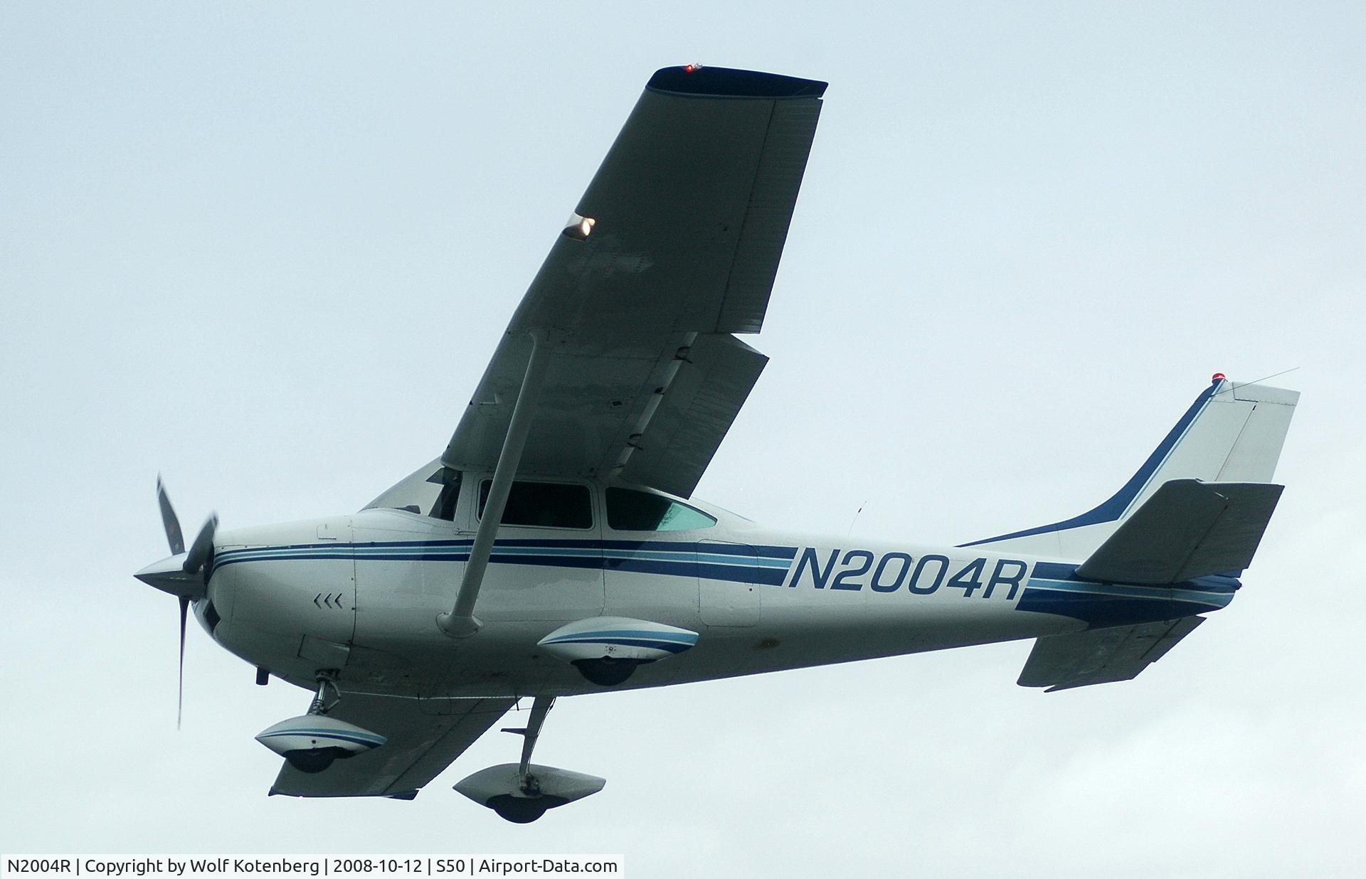 N2004R, 1963 Cessna 182G Skylane C/N 18255204, on final