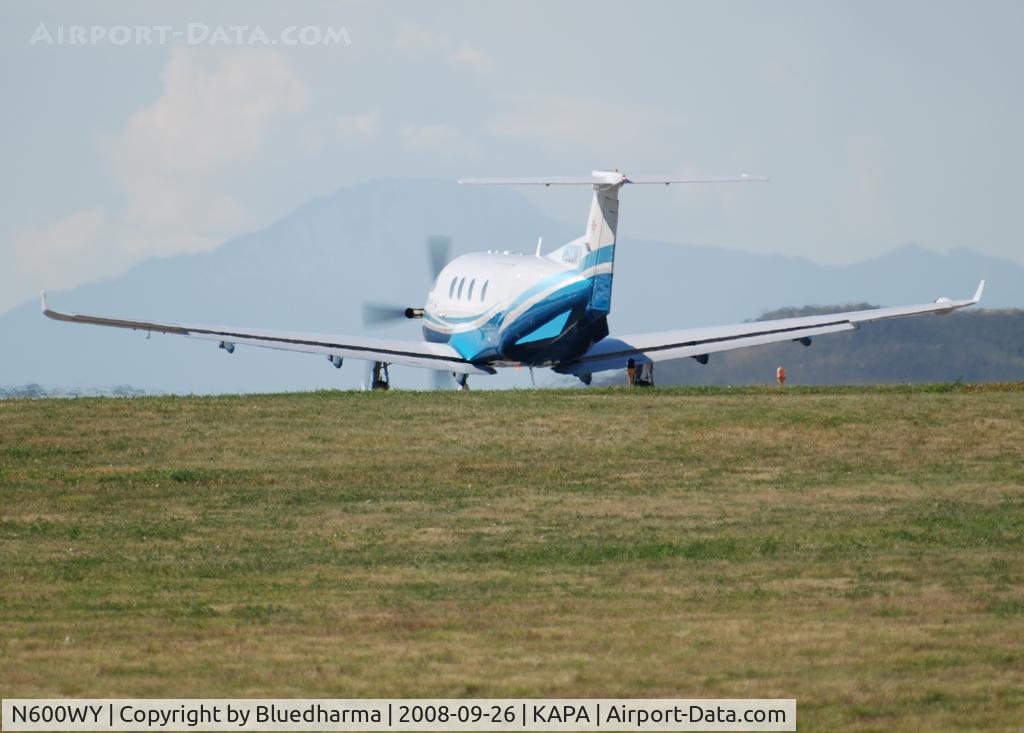 N600WY, 2003 Pilatus PC-12/45 C/N 526, Position and hold for 17L.