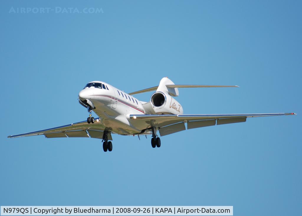 N979QS, 1999 Cessna 750 Citation X Citation X C/N 750-0079, On final approach to 17L.
