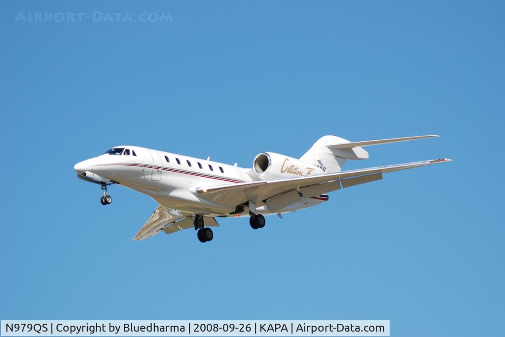 N979QS, 1999 Cessna 750 Citation X Citation X C/N 750-0079, On final approach to 17L.