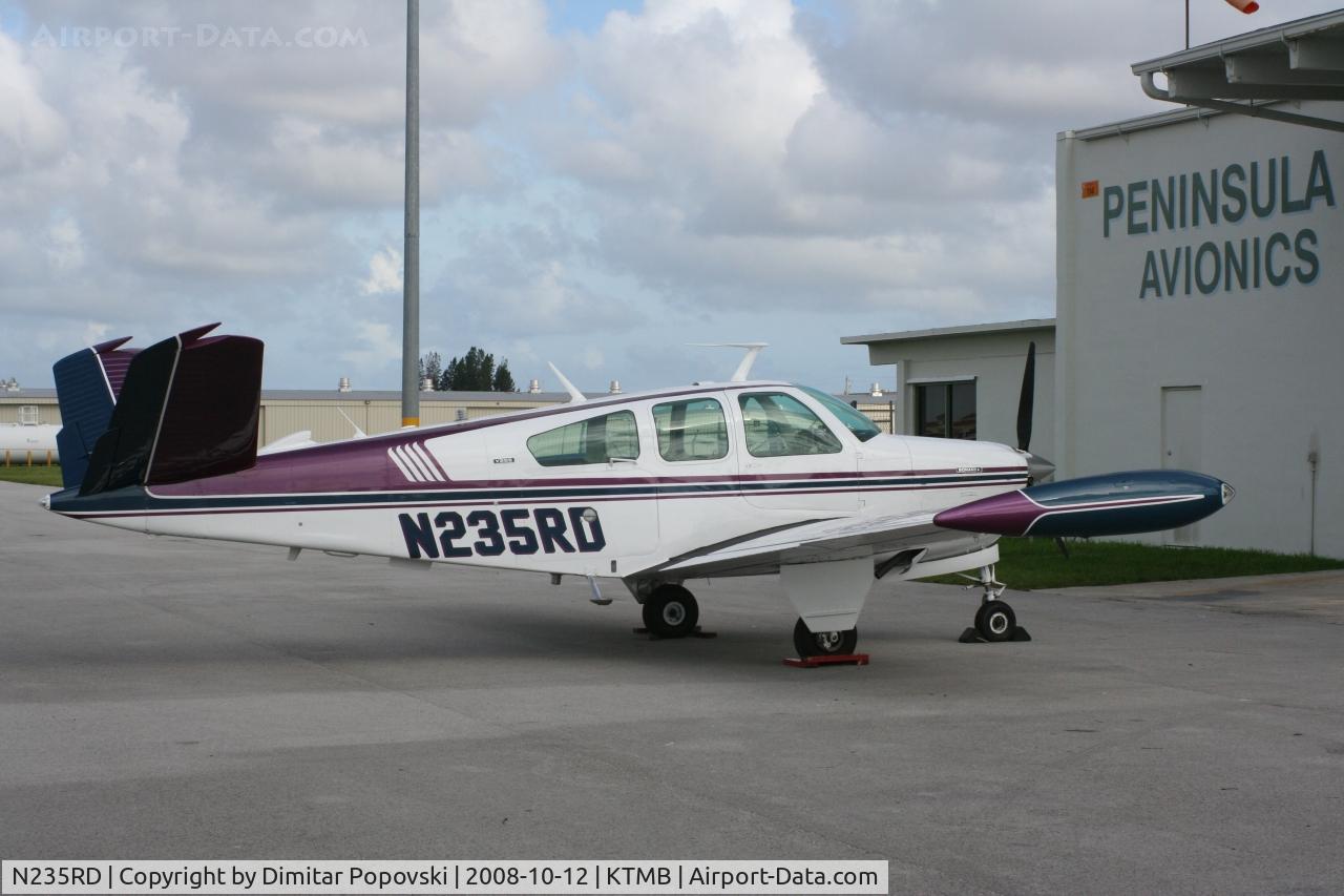 N235RD, 1973 Beech V35B Bonanza C/N D-9446, Tamiami Airport