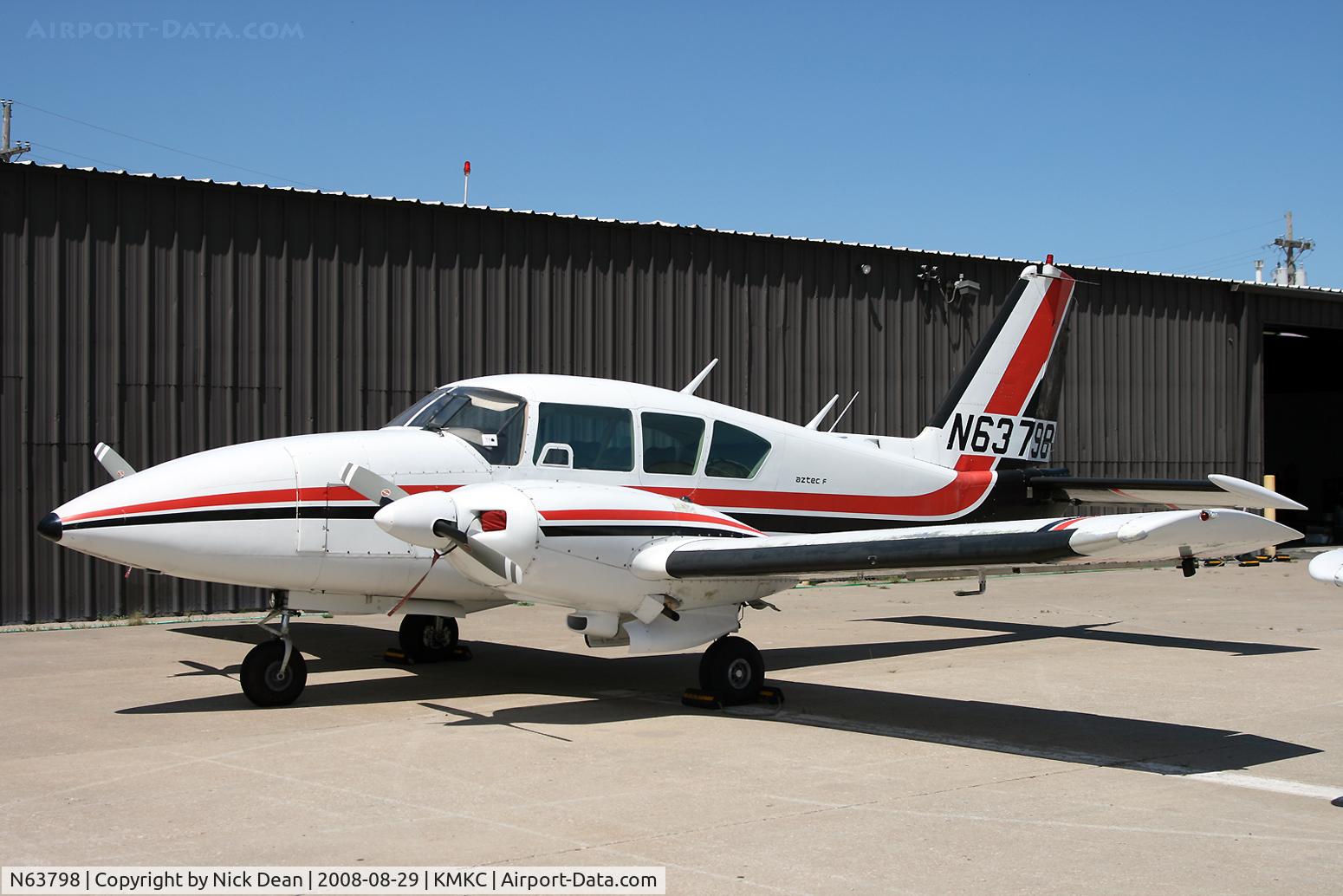 N63798, 1977 Piper PA-23-250 C/N 27-7754124, /
