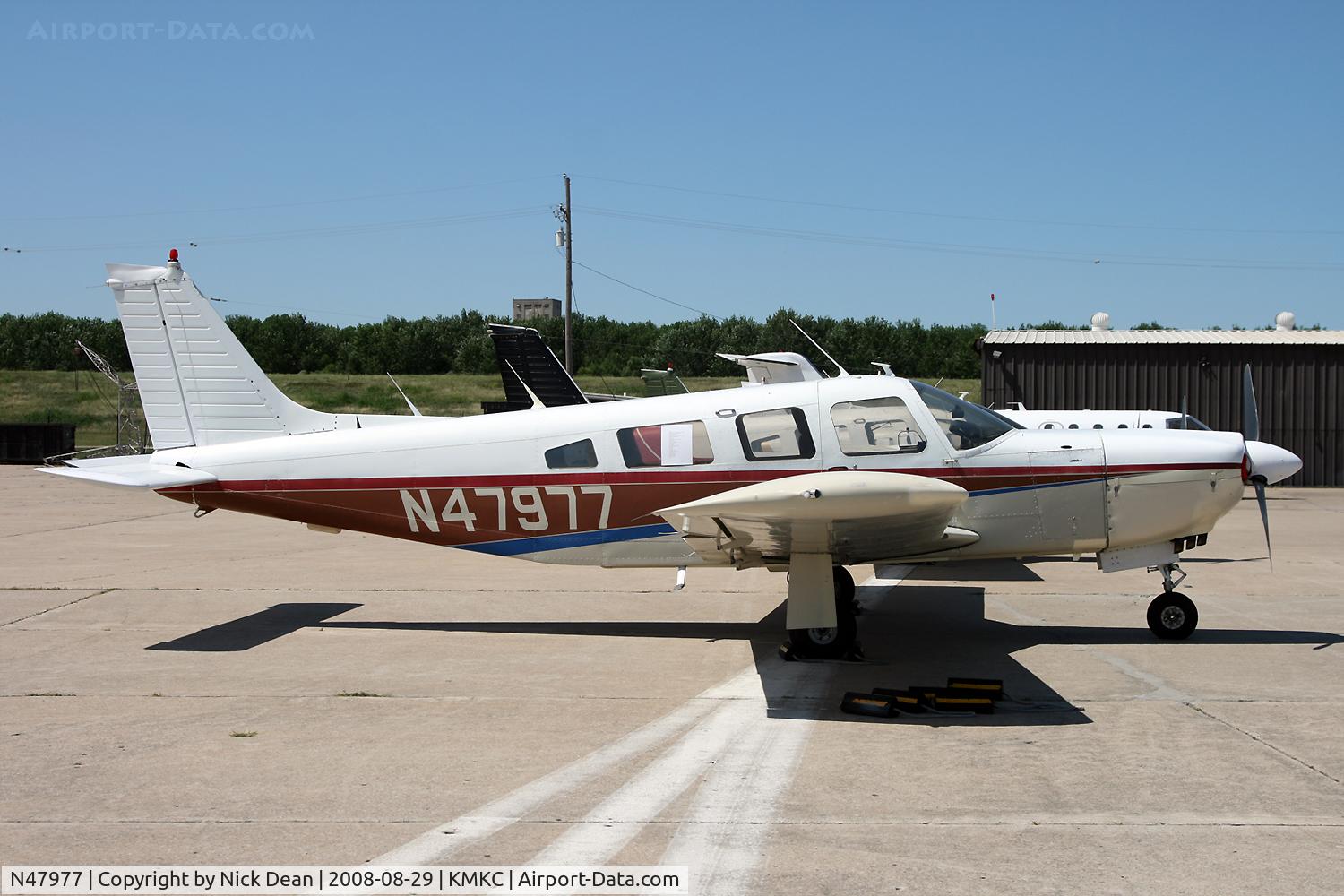 N47977, 1977 Piper PA-32R-300 Cherokee Lance C/N 32R-7880031, /