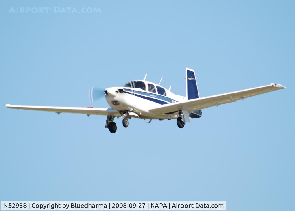 N52938, 1988 Mooney M20K C/N 25-1197, On final for 17L.