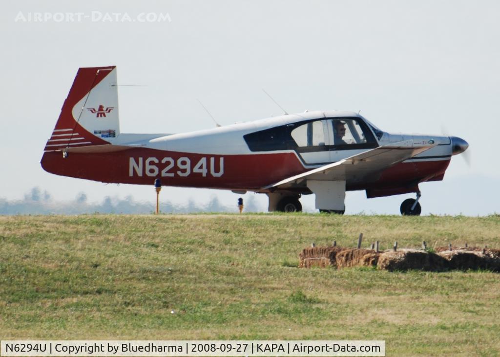 N6294U, 1962 Mooney M20C Ranger C/N 2133, Position and Hold for 17L.