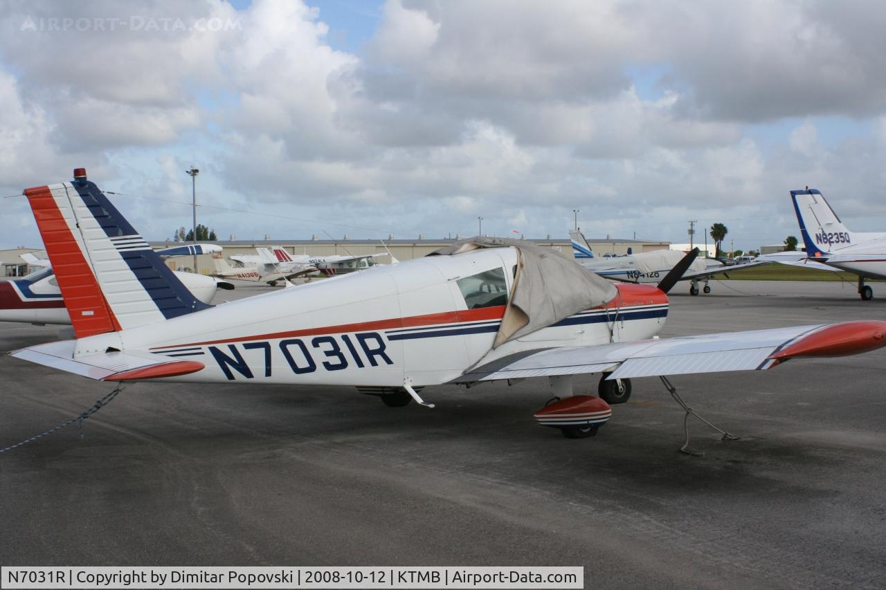N7031R, 1966 Piper PA-28-140 C/N 28-21728, Tamiami Airport