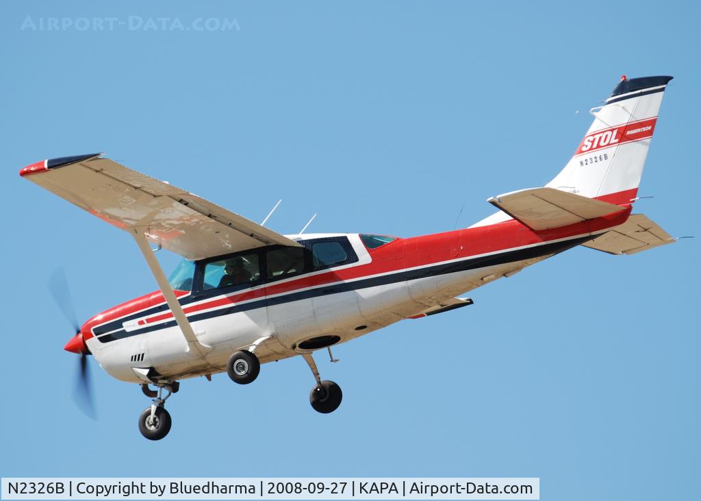 N2326B, 1978 Cessna TU206G Turbo Stationair C/N U20604470, Final approach to 17R.