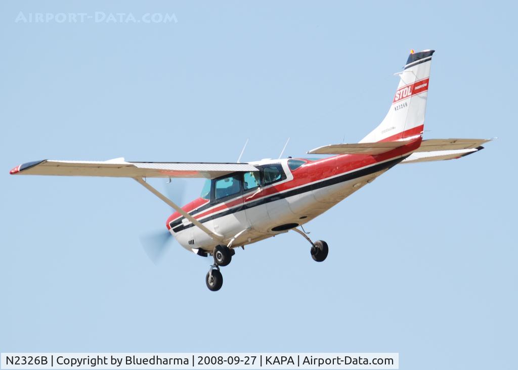 N2326B, 1978 Cessna TU206G Turbo Stationair C/N U20604470, Final approach to 17R.
