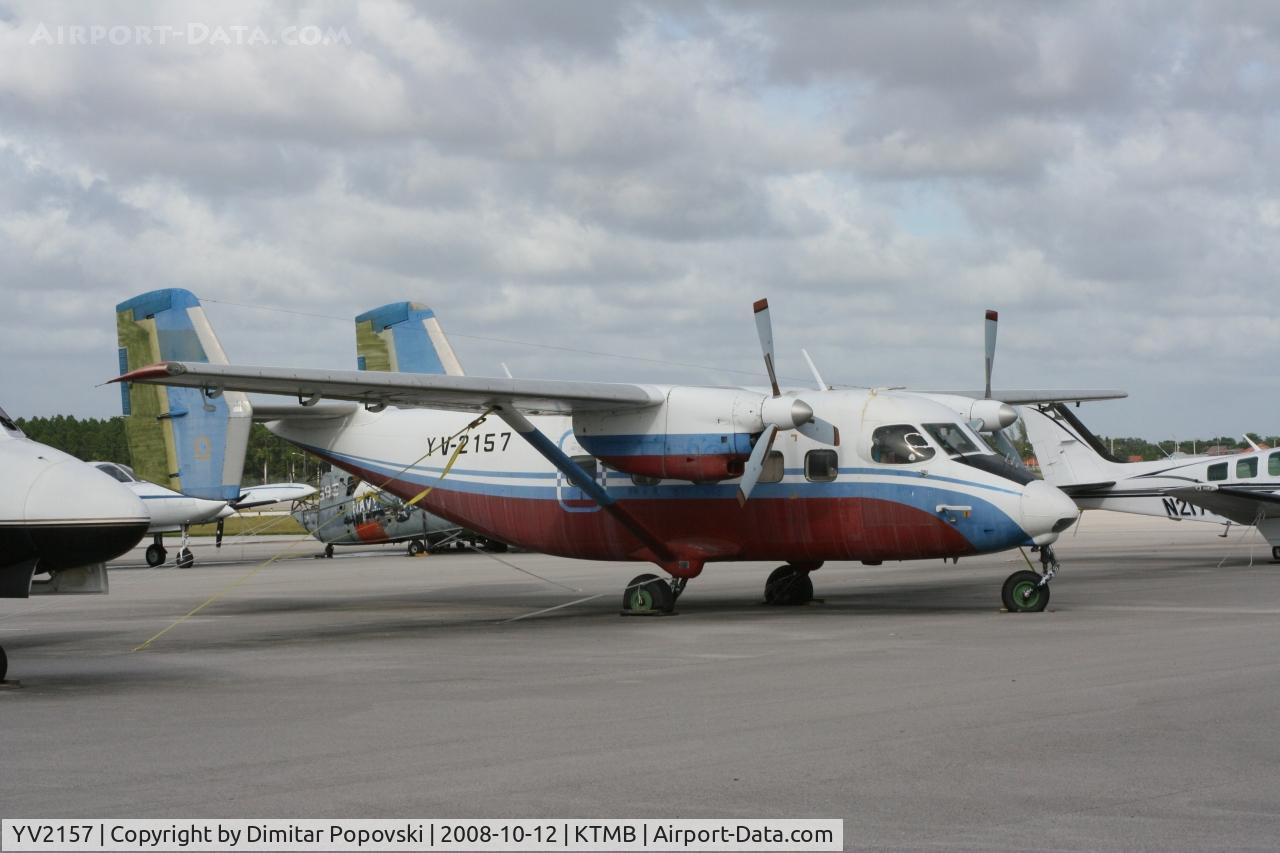 YV2157, 1990 Antanov AN-28 C/N 1AJ007-02, Looks like hasn't been flown in a while.